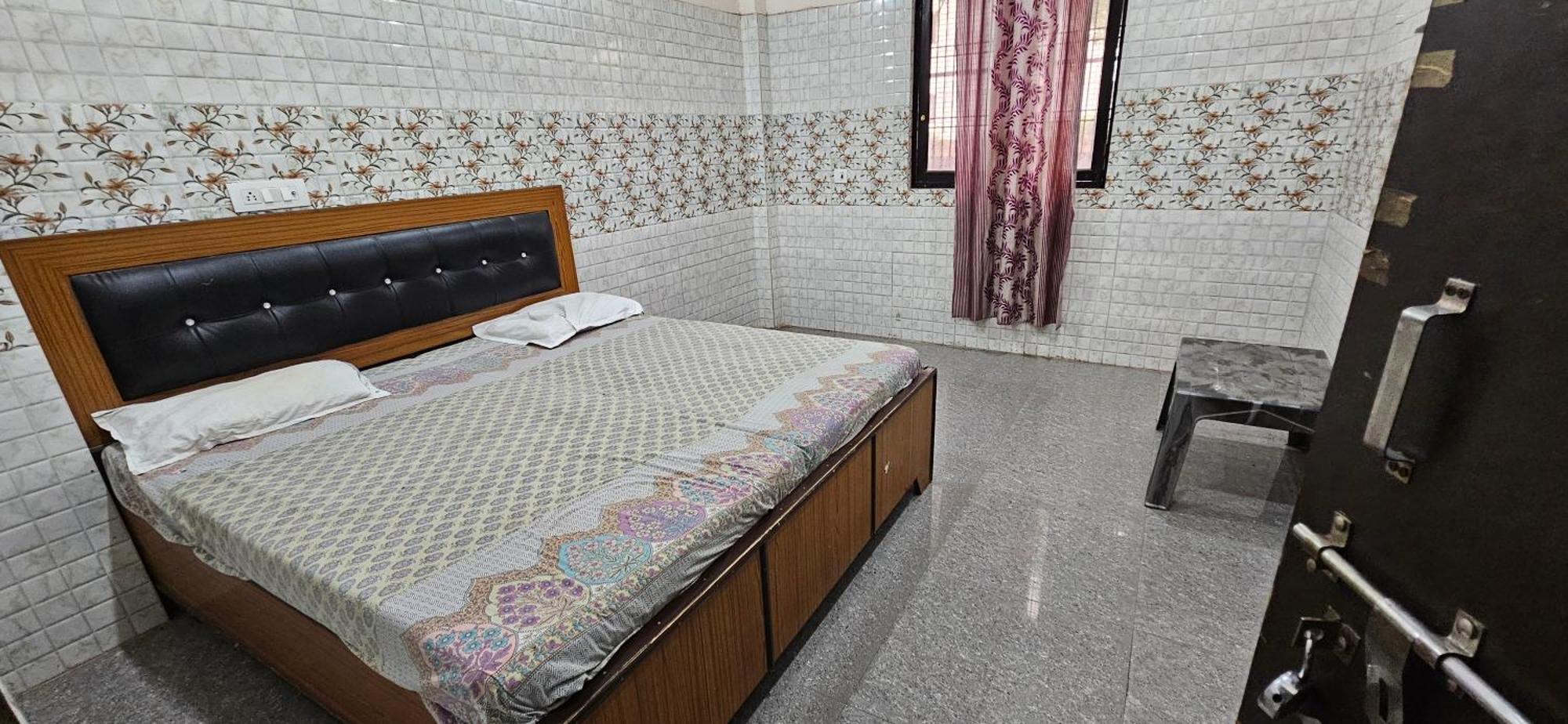Shri Jagannath Dham Hotel Vrindavan Exterior photo
